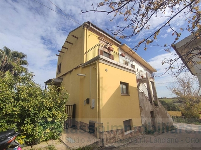 Casa indipendente in vendita a Ortona