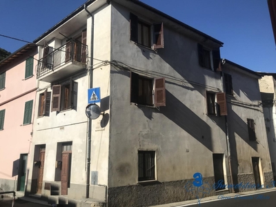 Casa indipendente in vendita a Ortovero