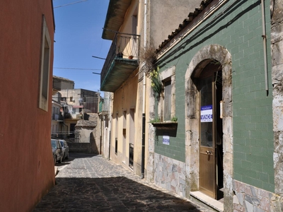 Casa indipendente in vendita a Palazzolo Acreide