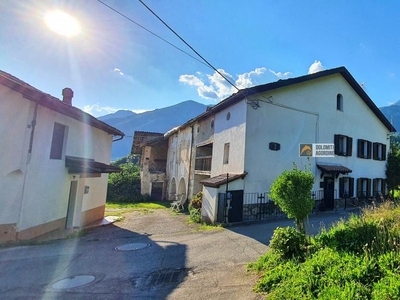 Casa indipendente in vendita a San Gregorio Nelle Alpi