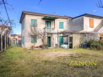 Casa indipendente in vendita a San Lorenzo Isontino