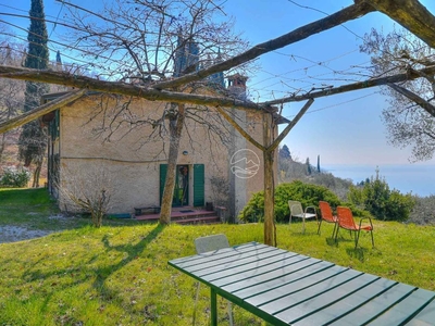 Casa indipendente in vendita a Toscolano Maderno