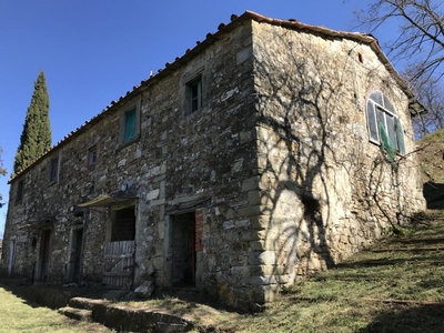 Casale in vendita a Chiusi Della Verna