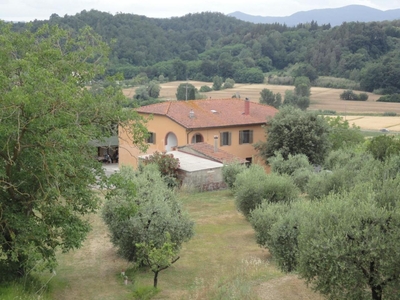 Casale in vendita a Crespina Lorenzana