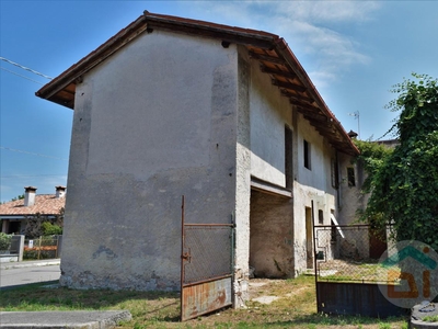 Casale in vendita a Fogliano Redipuglia