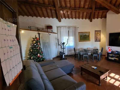Casale in vendita a Santa Croce Sull'Arno