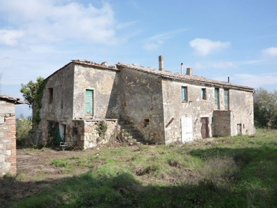 Casale in vendita a Sarteano