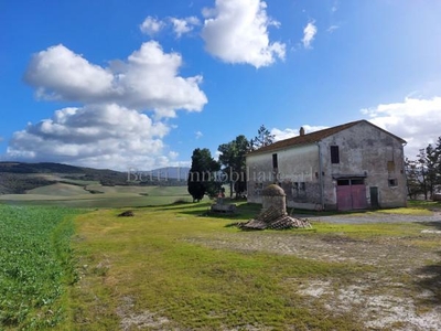 Casale in vendita a Volterra