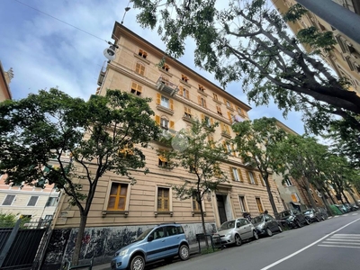 Multilocale in vendita a Genova, San Fruttuoso