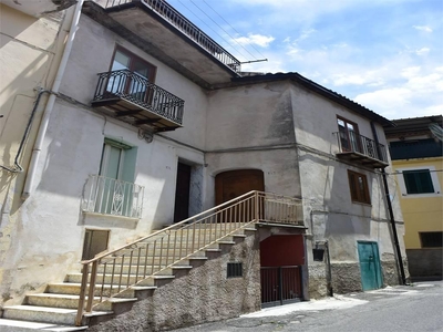 Palazzo in vendita a Corigliano-Rossano