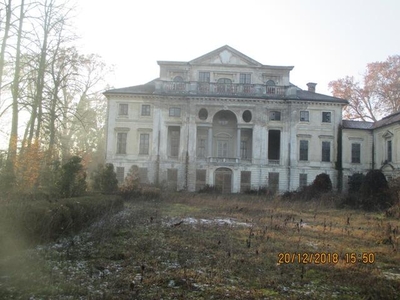 Palazzo storico in vendita a La Loggia