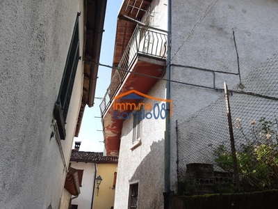 Porzione di casa in vendita a Pasturo