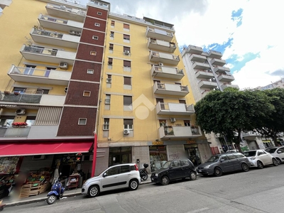 Quadrilocale in vendita a Palermo, Zisa Nuova