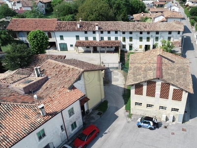 Rustico in vendita a Aiello Del Friuli