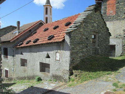 Rustico in vendita a Ormea