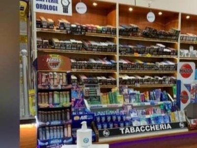 Tabaccheria in vendita a Piacenza