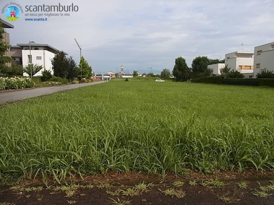 Terreno edificabile in vendita a Ponzano Veneto