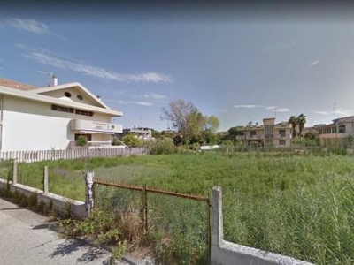 Terreno edificabile residenziale in vendita a Alba Adriatica