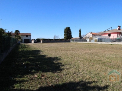 Terreno edificabile residenziale in vendita a Bicinicco