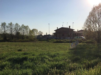 Terreno edificabile residenziale in vendita a Inverno E Monteleone