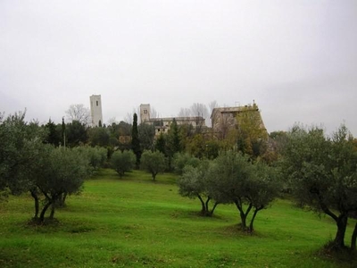 Terreno edificabile residenziale in vendita a San Severino Marche