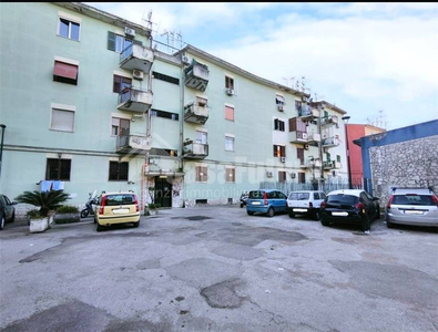 Vendita Appartamento Napoli