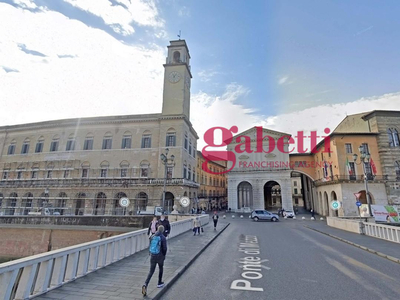 Vendita Appartamento Pisa - Corso Italia