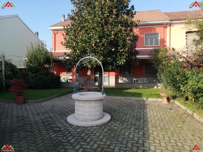 Villa a schiera in vendita a Alessandria
