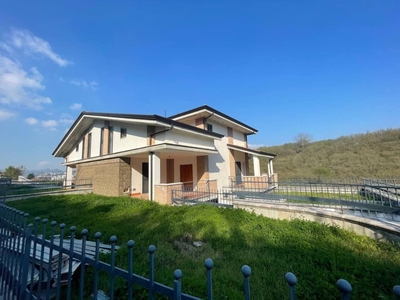 Villa a schiera in vendita a Avellino