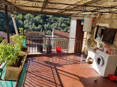Villa a schiera in vendita a Camporosso
