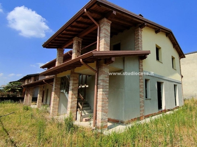 Villa a schiera in vendita a Casaletto Ceredano