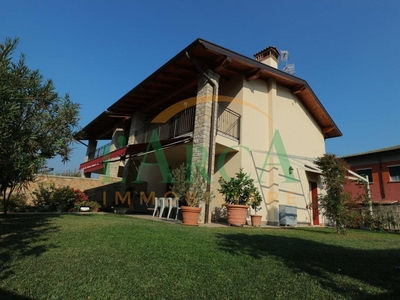 Villa a schiera in vendita a Corte Franca