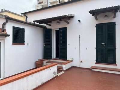 Villa a schiera in vendita a Follonica