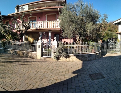 Villa a schiera in vendita a Gavardo