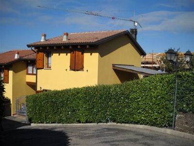 Villa a schiera in vendita a Monghidoro