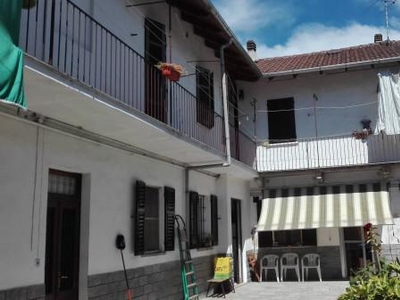 Villa bifamiliare in vendita a Mortara