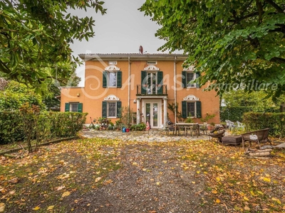 Villa bifamiliare in vendita a Sissa Trecasali