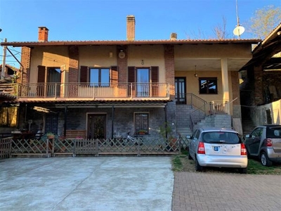Villa in vendita a Avigliana