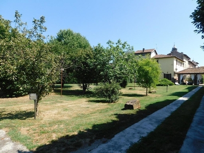 Villa in vendita a Bascape'