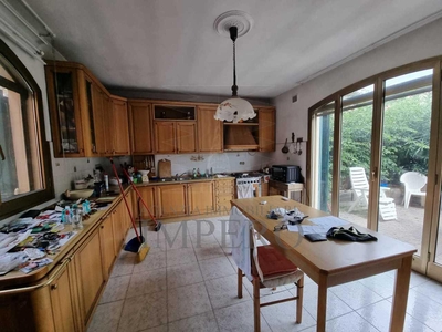 Villa in vendita a Bordighera