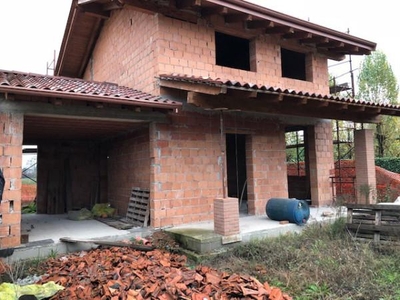 Villa in vendita a Cassolnovo