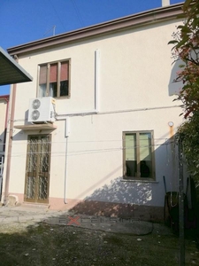 Villa in vendita a Cavarzere