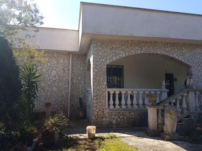 Villa in vendita a Crispiano