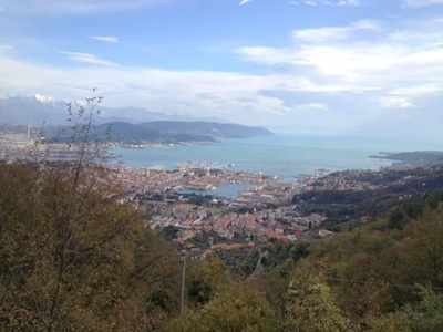 Villa in vendita a La Spezia