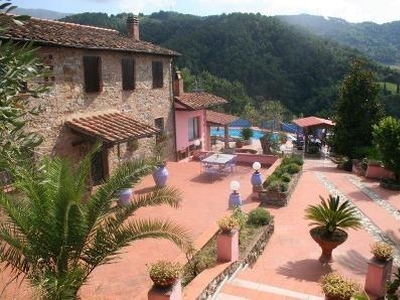 Villa in vendita a Massarosa