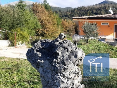 Villa in vendita a Mignano Monte Lungo