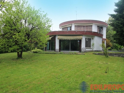 Villa in vendita a Misinto