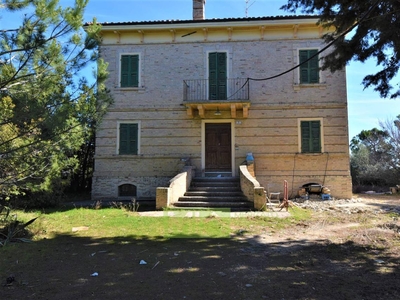 Villa in vendita a Offida