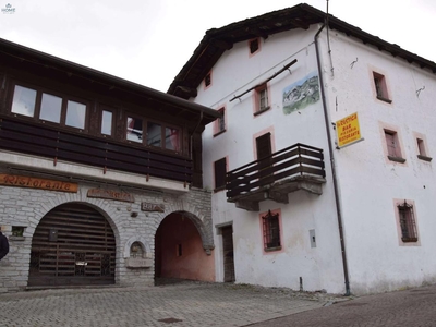 Villa in vendita a Prata Camportaccio