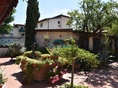 Villa in vendita a Rovato